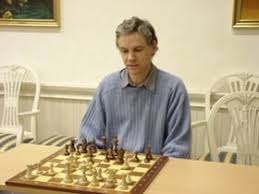 سیمون وب نویسنده کتاب شطرنج برای ببرها