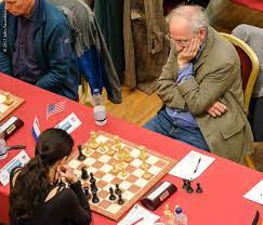 استراتژی شطرنج در عملJohn Watson